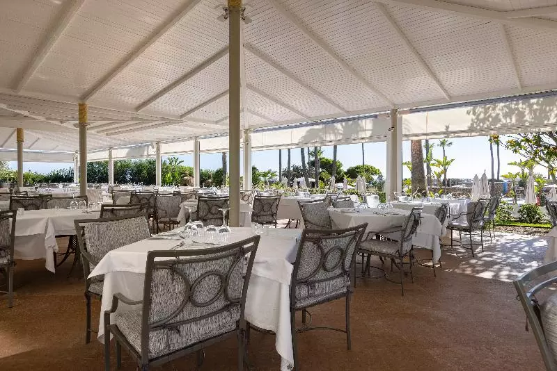 Hipotels Barrosa Palace & Spa