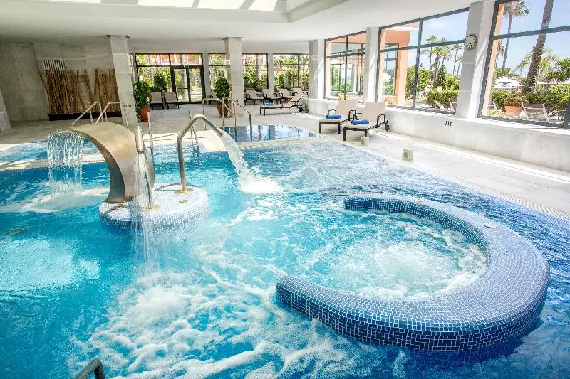 Hipotels Barrosa Palace & Spa