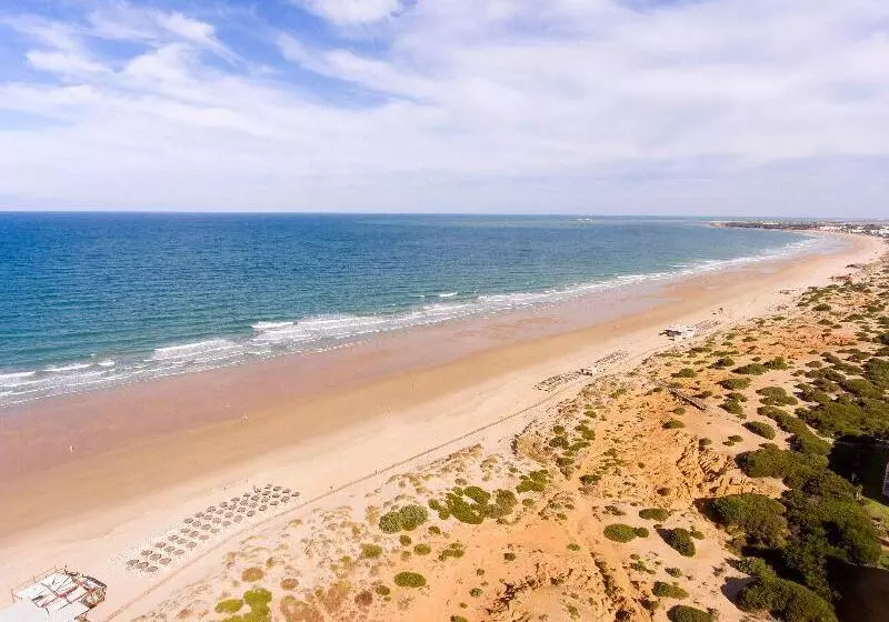 Hipotels Barrosa Palace & Spa