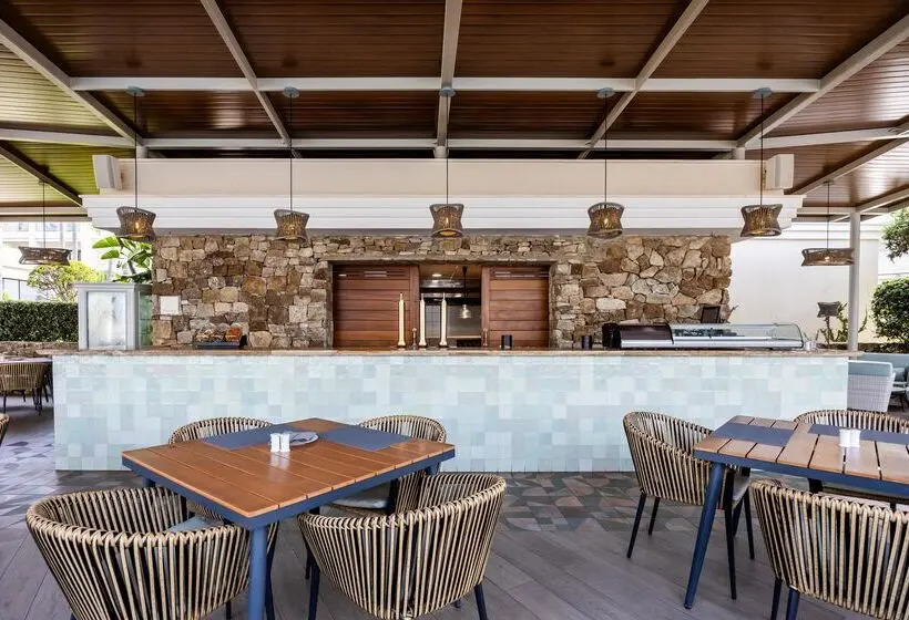Hipotels Barrosa Palace & Spa