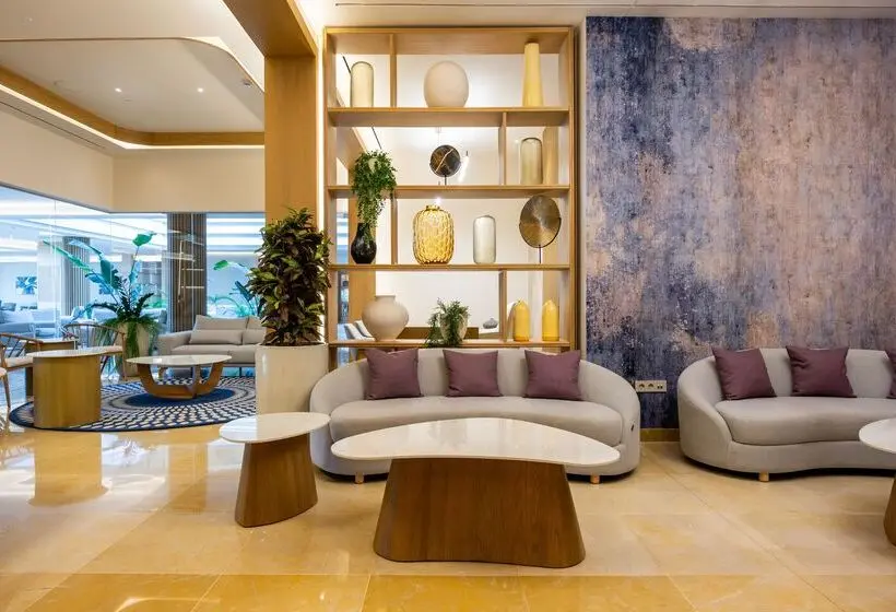 Hipotels Barrosa Palace & Spa