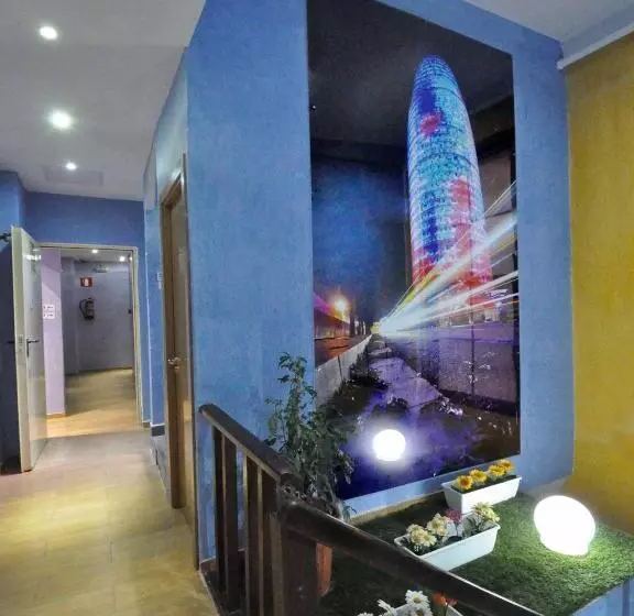 簡易ホテル Barcelona Gotic Guesthouse