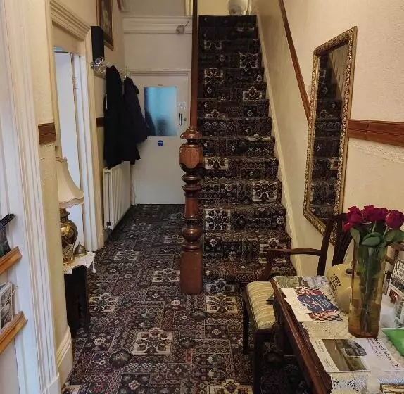 酒店 All Seasons Guest House