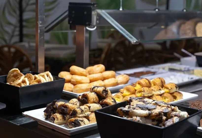 فندق Arena Suite - Adults Only