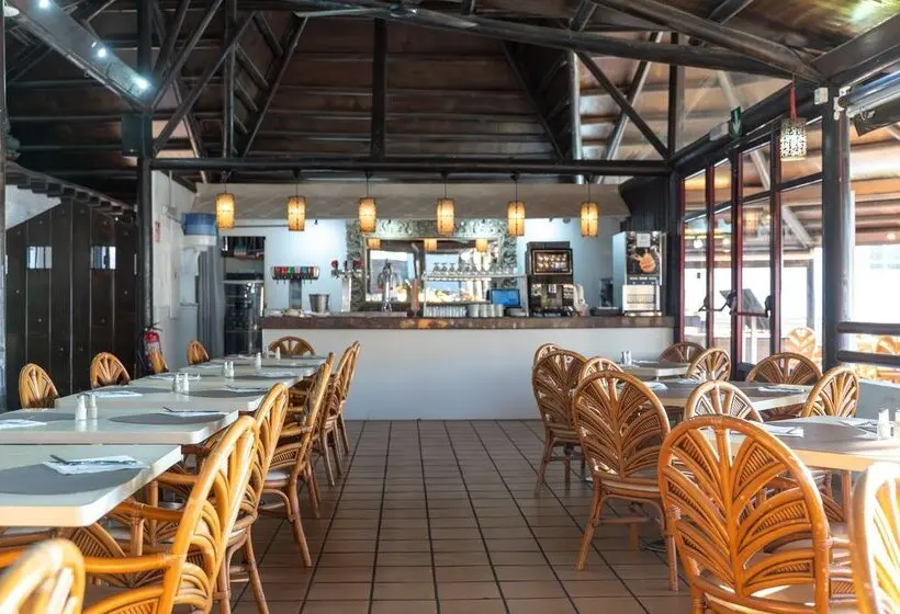 فندق Arena Suite - Adults Only