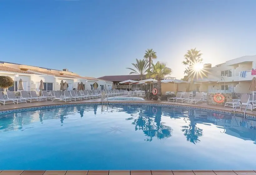 فندق Arena Suite - Adults Only