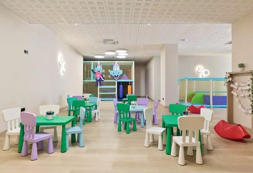 호텔 Best Oasis Tropical