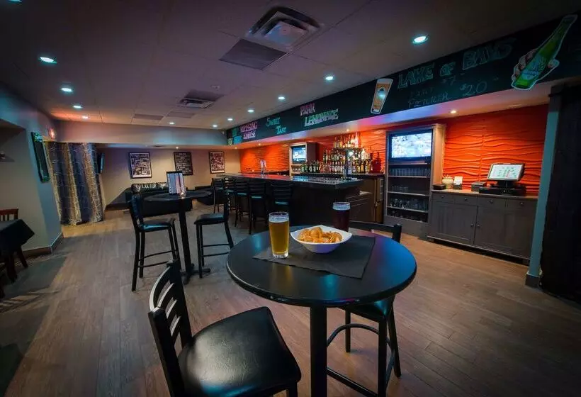 Best Western North Bay Hotel & Conference Centre