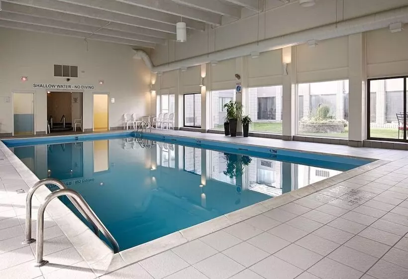 Best Western North Bay Hotel & Conference Centre