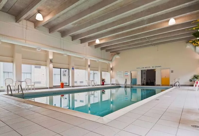 Best Western North Bay Hotel & Conference Centre