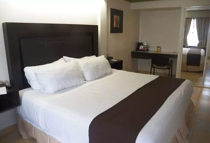 Best Western Hotel Plaza Matamoros