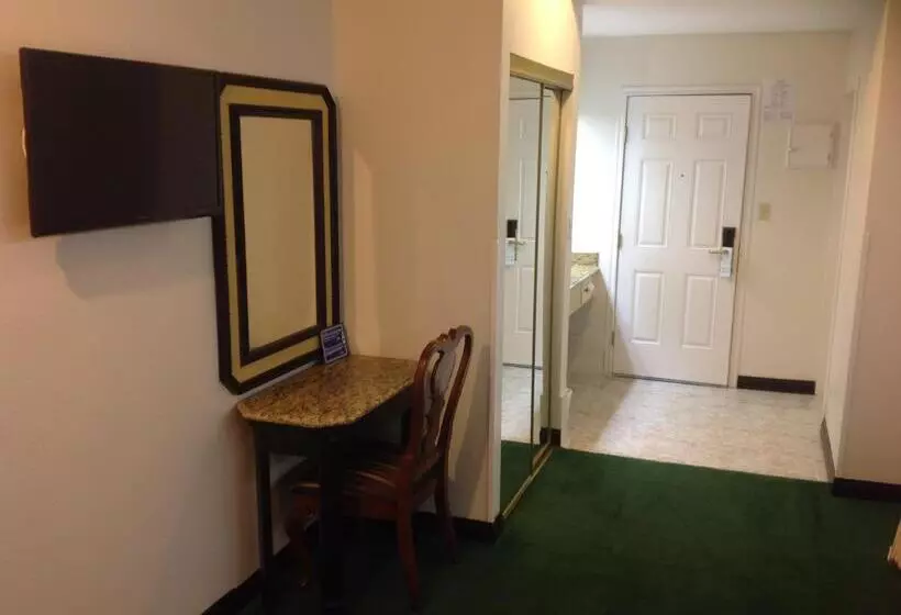 Best Western Hotel Plaza Matamoros