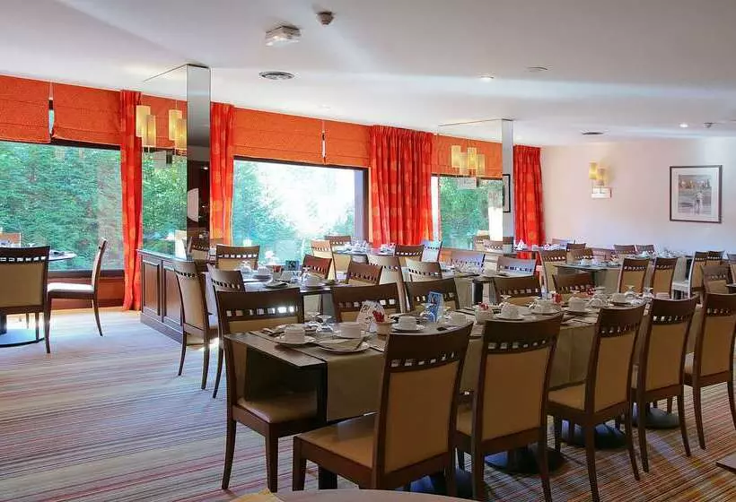 ホテル Best Western Plus Hostellerie Du Vallon