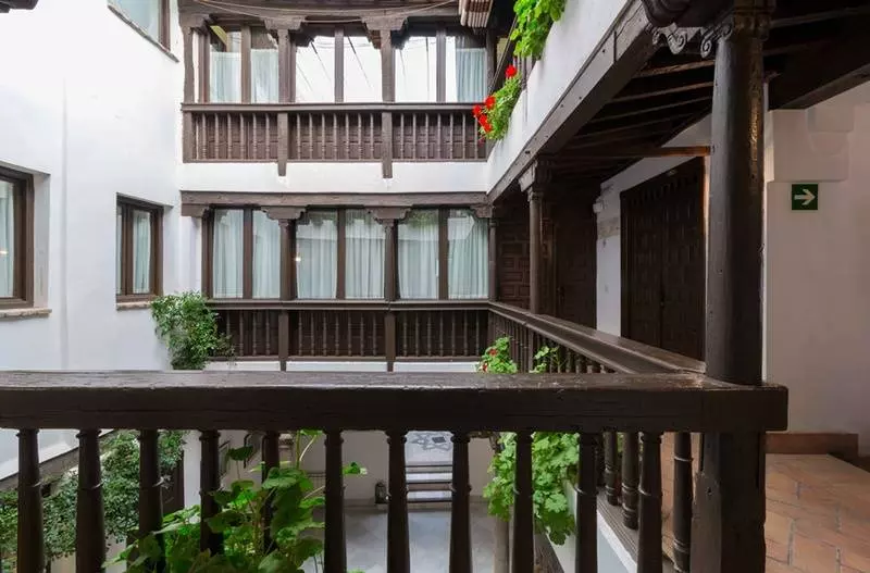 هتل Casa Del Capitel Nazari