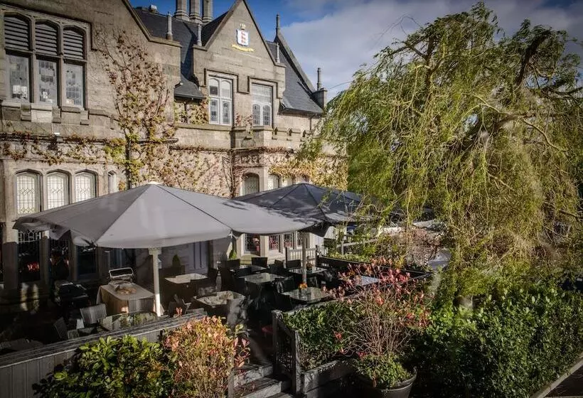 בית מלון כפרי Clontarf Castle