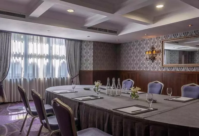 בית מלון כפרי Clontarf Castle