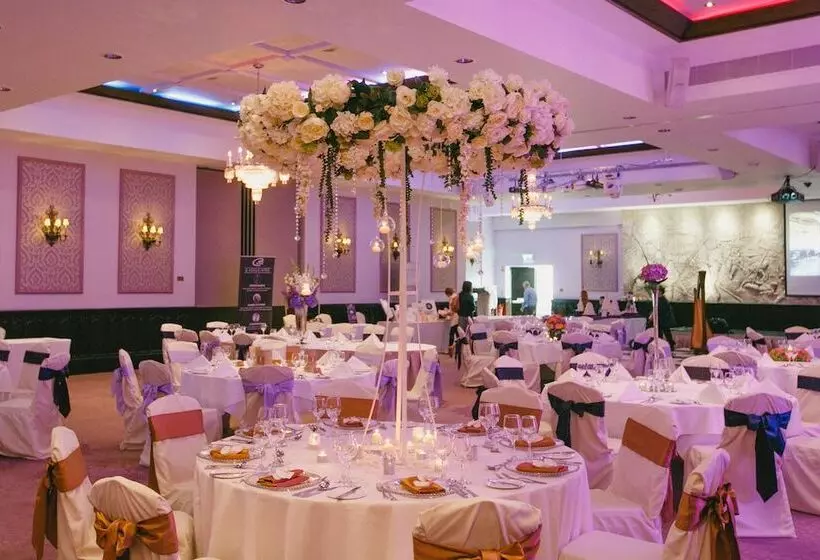 בית מלון כפרי Clontarf Castle