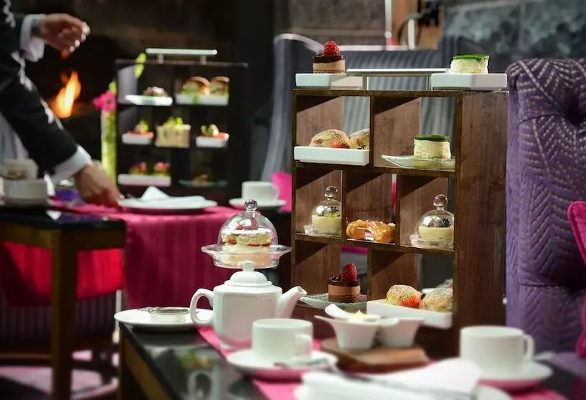 בית מלון כפרי Clontarf Castle