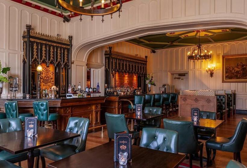 호텔 Clontarf Castle