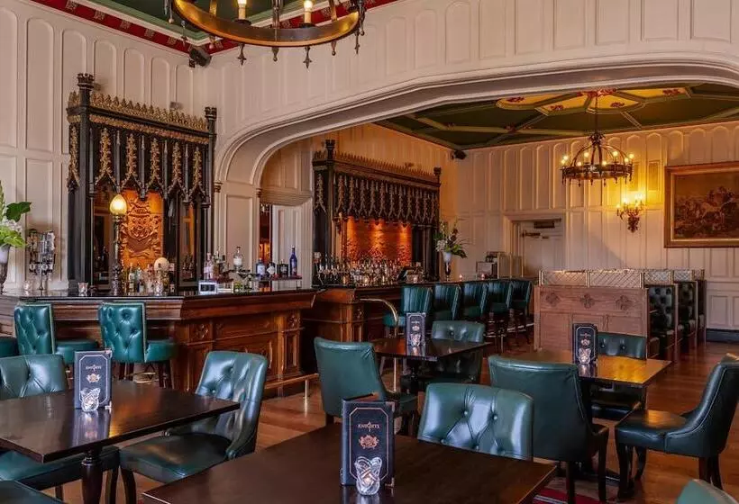 בית מלון כפרי Clontarf Castle