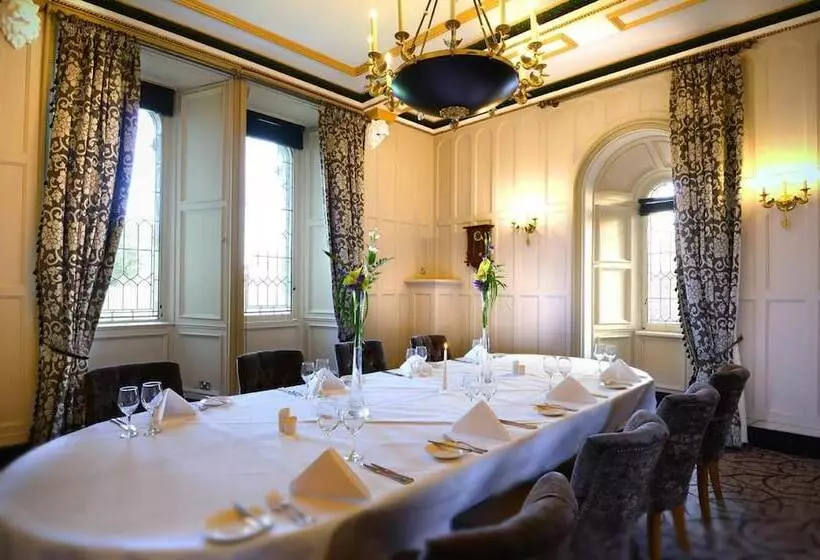 בית מלון כפרי Clontarf Castle