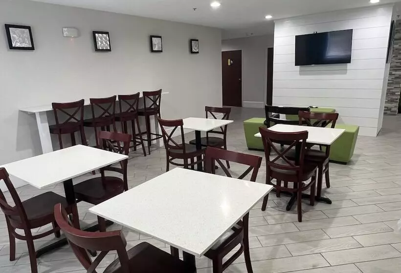 酒店 Days Inn By Wyndham Louisburg