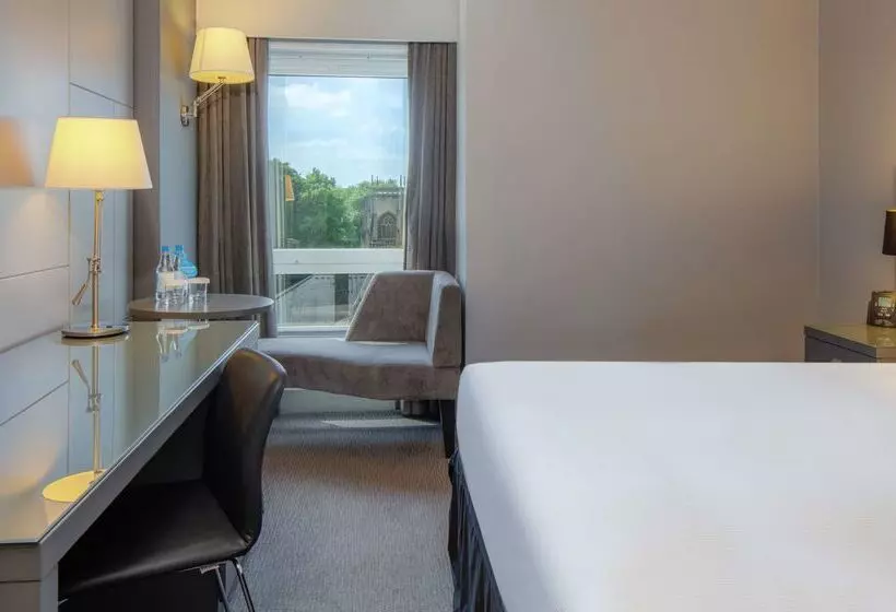 호텔 Doubletree By Hilton Bristol