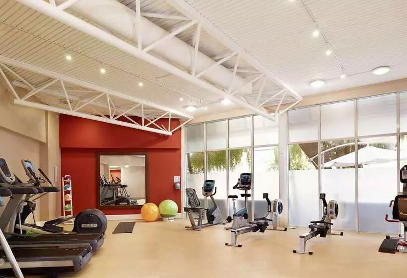 호텔 Doubletree By Hilton Bristol