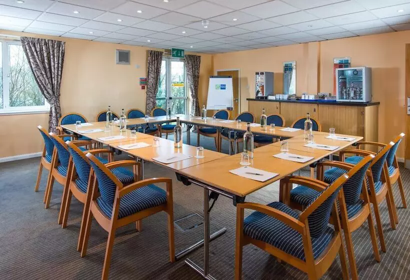 ホテル Holiday Inn Express Southampton West, An Ihg