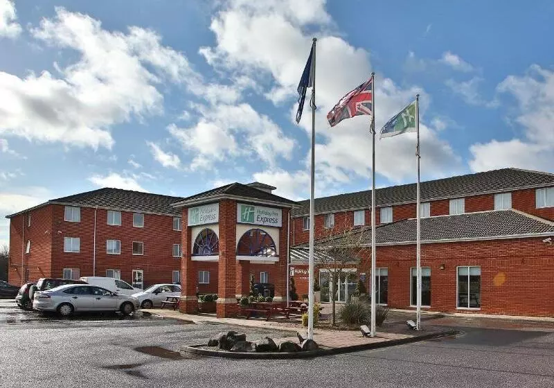 ホテル Holiday Inn Express Southampton West, An Ihg