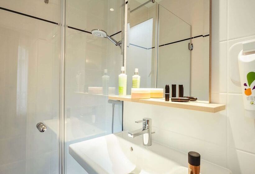 هتل Ibis Styles Paris Nation Porte De Montreuil