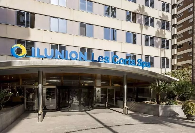 Отель Ilunion Les Corts Spa