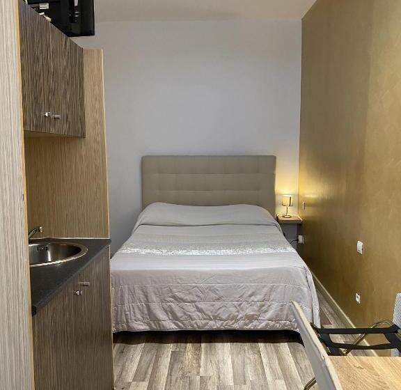 فندق Kyriad Direct Beziers Centre