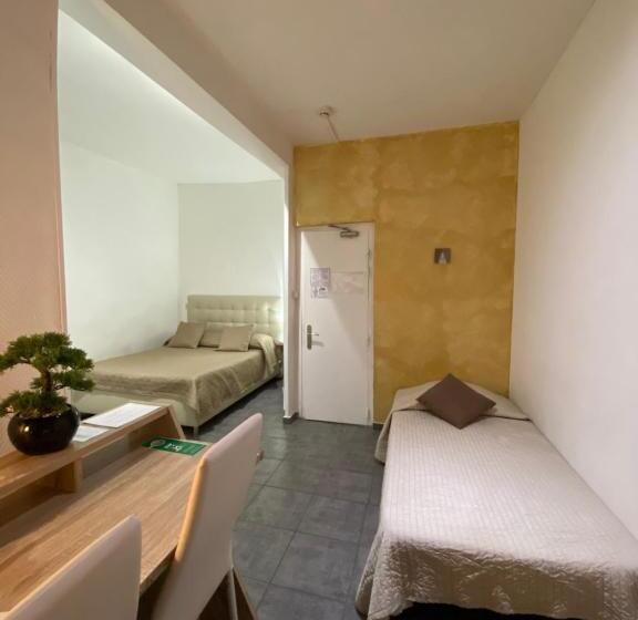 فندق Kyriad Direct Beziers Centre