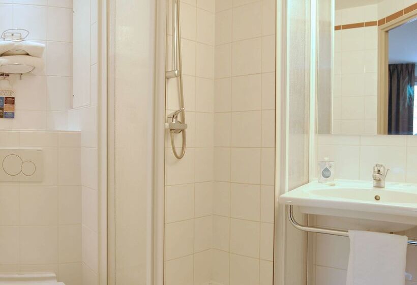 هتل Kyriad Le Bourget Centre Parc Des Expositions