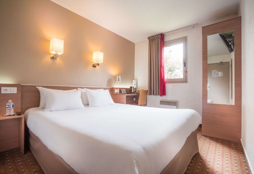 هتل Kyriad Le Bourget Centre Parc Des Expositions