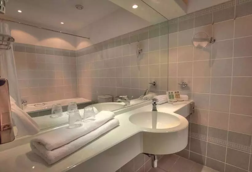 B&b Hotel Mons Centre