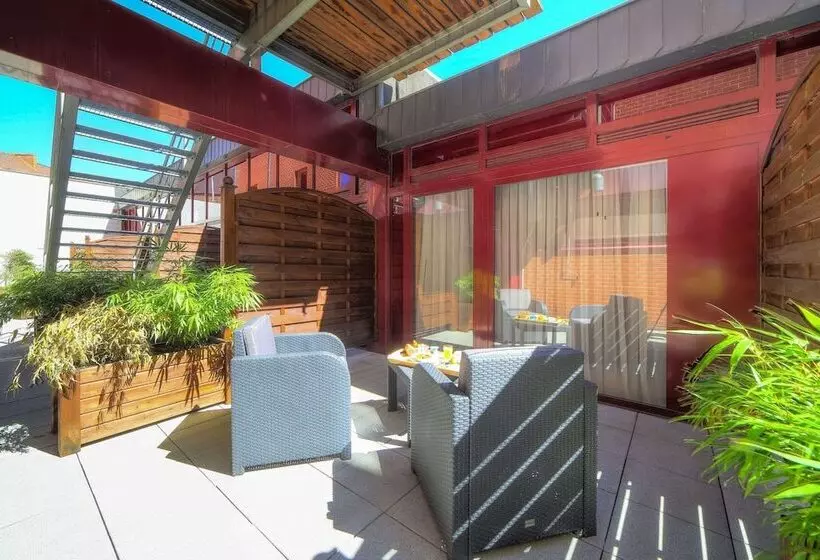 B&b Hotel Mons Centre