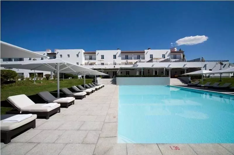 هتل M'ar De Ar Muralhas