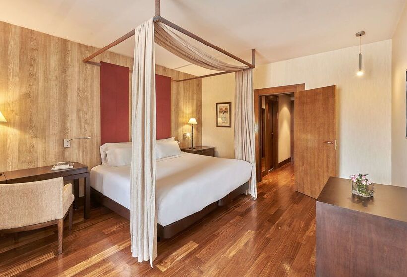 בית מלון כפרי NH Collection Palacio De Burgos