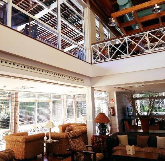 בית מלון כפרי Nuevo Portil Golf