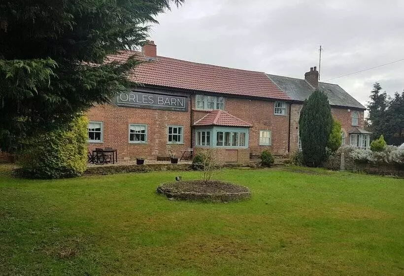 호텔 Orles Barn Guest House