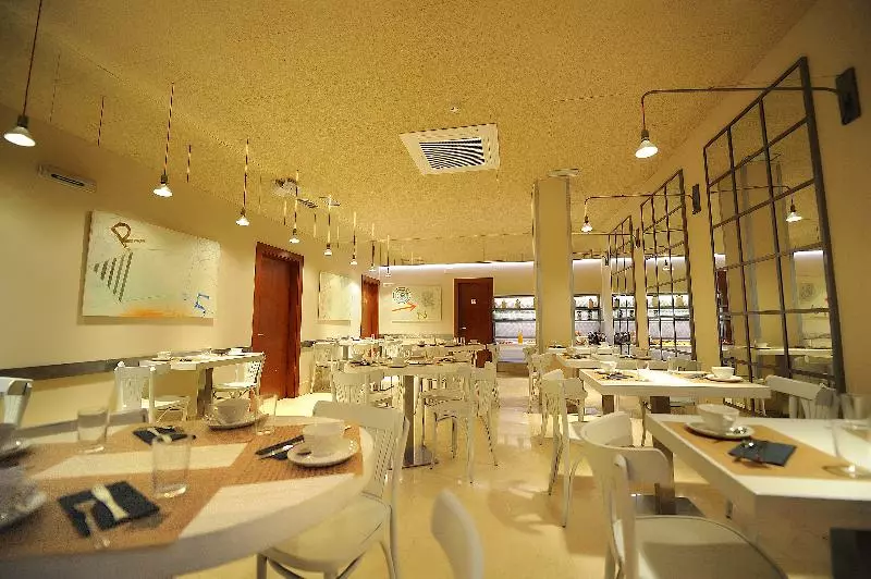 Hotelli Pamplona Plaza