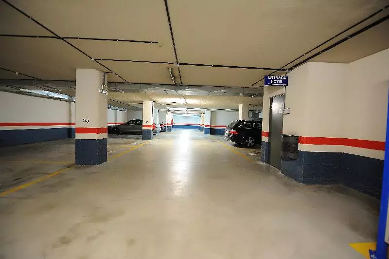 Hotelli Pamplona Plaza