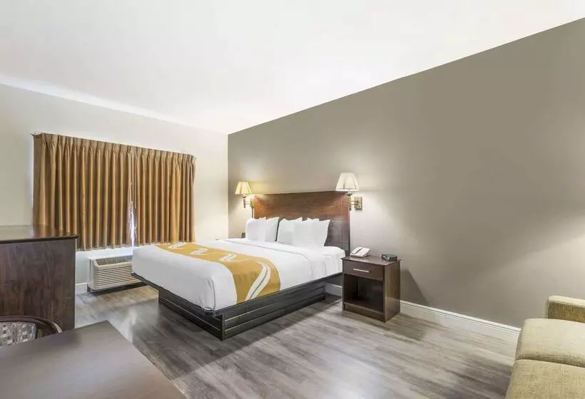 Отель Quality Inn Conference Center At Citrus Hills