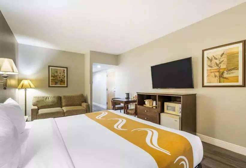 Отель Quality Inn Conference Center At Citrus Hills