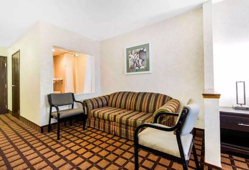 Отель Quality Inn Monee I57