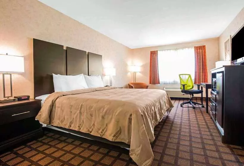 Отель Quality Inn Monee I57