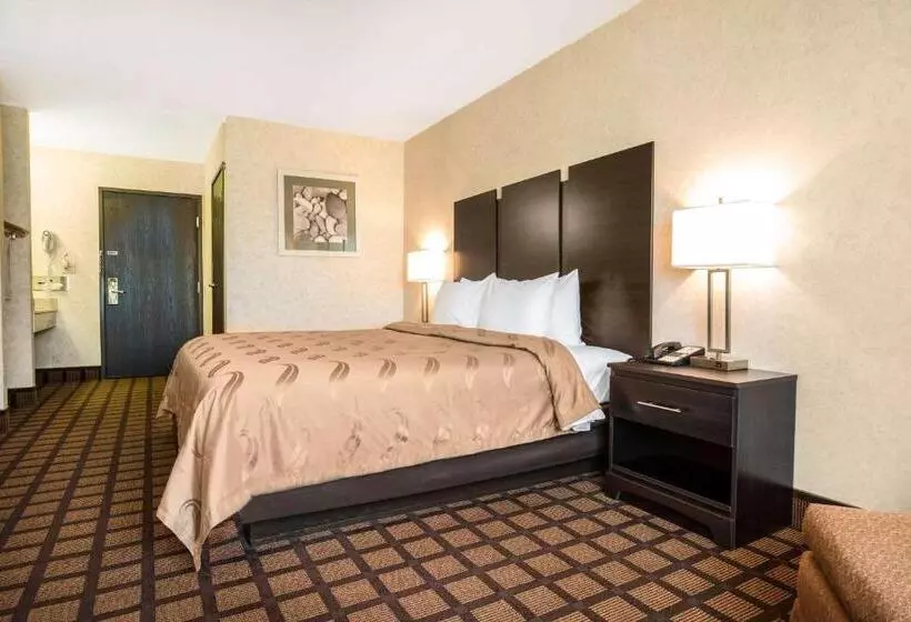 Отель Quality Inn Monee I57