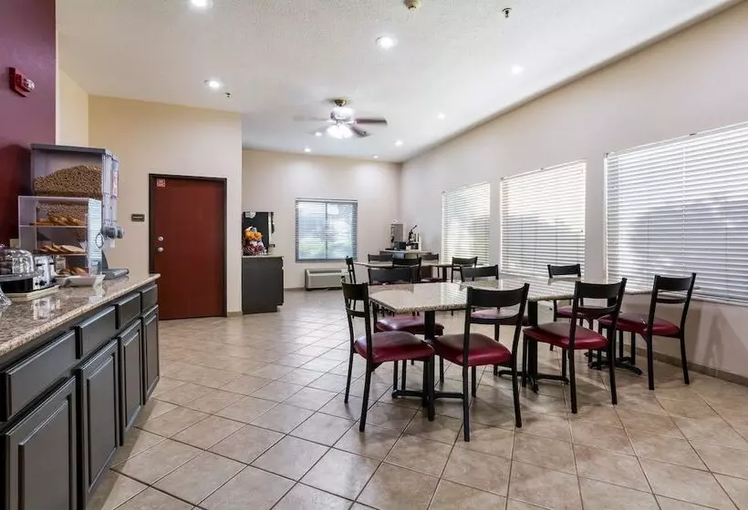 Отель Red Roof Inn Carrollton